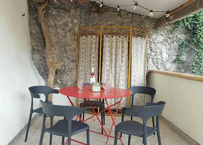 Par Saint Georges ! Appartamento Cahors