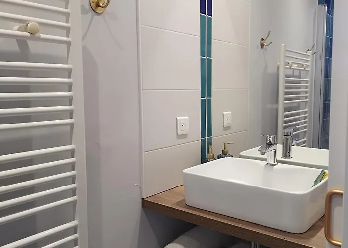 Par Saint Georges ! *